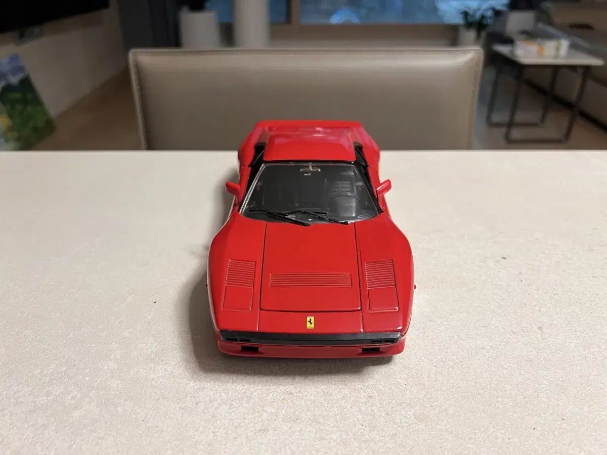 핫휠 1:18 페라리 288 gto 판매합니다